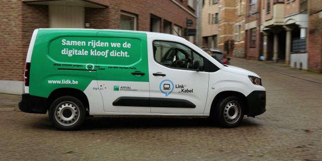 A van for Link in de Kabel