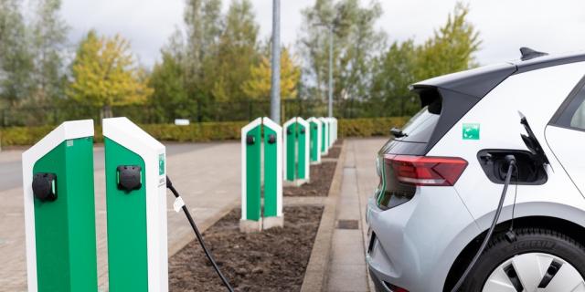 A car charging at one the new charging stations (Photo by Tineke De Vos)