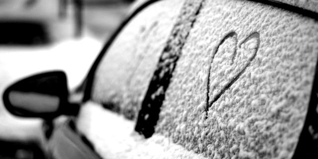Car window snow