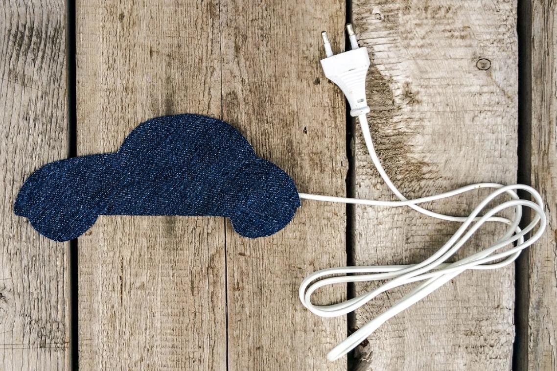 Blue plug-in Blue plug-in