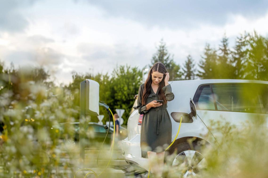 Electric vehicle charging